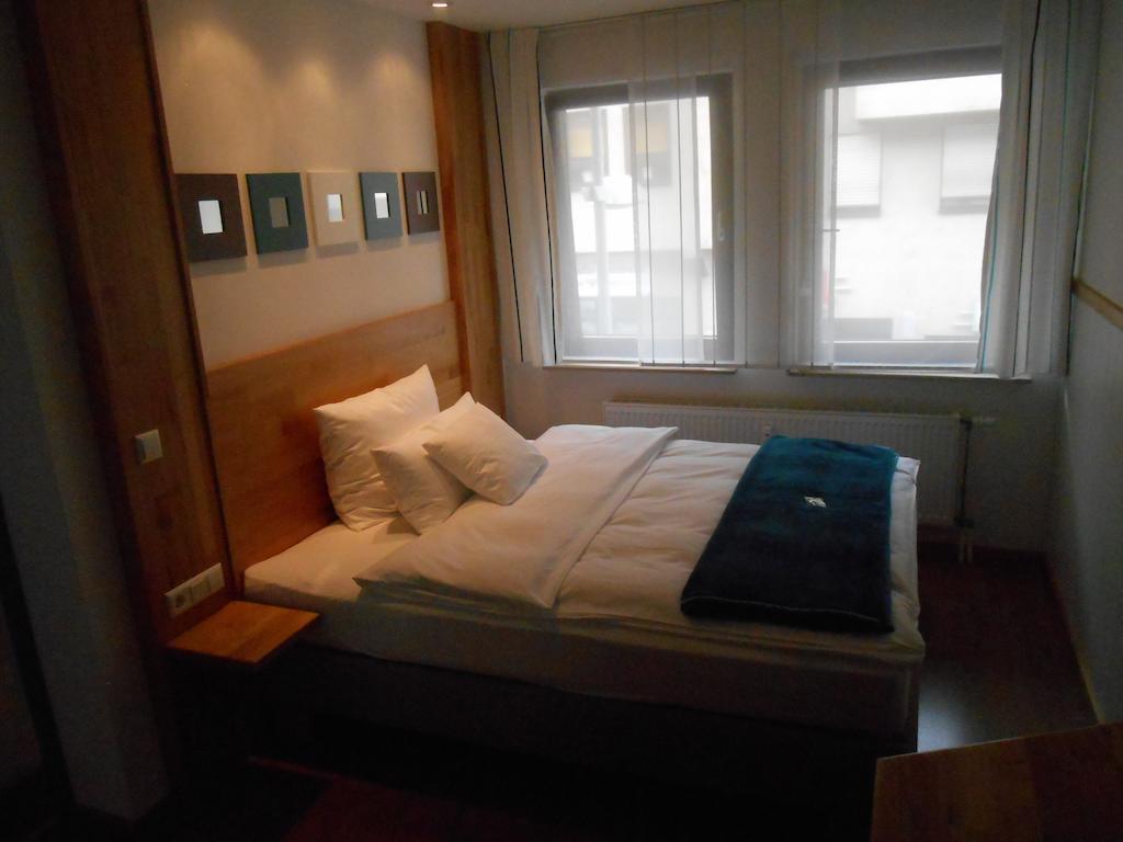 Warum Ins Hotel 네카줄름 객실 사진