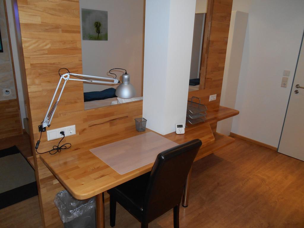 Warum Ins Hotel 네카줄름 외부 사진